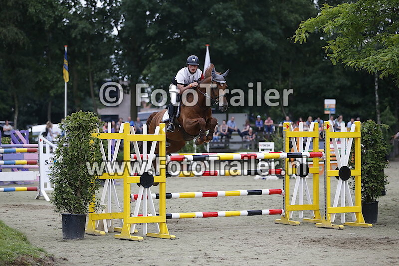 Marwin van den Nieuwenhuijze