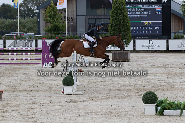 Alicia Bocken - Delicious Diana Z