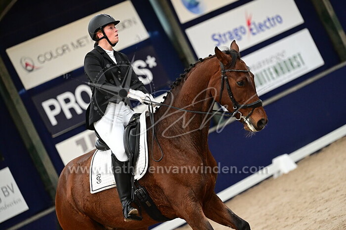 Chantal van Kuijl - Alvaro