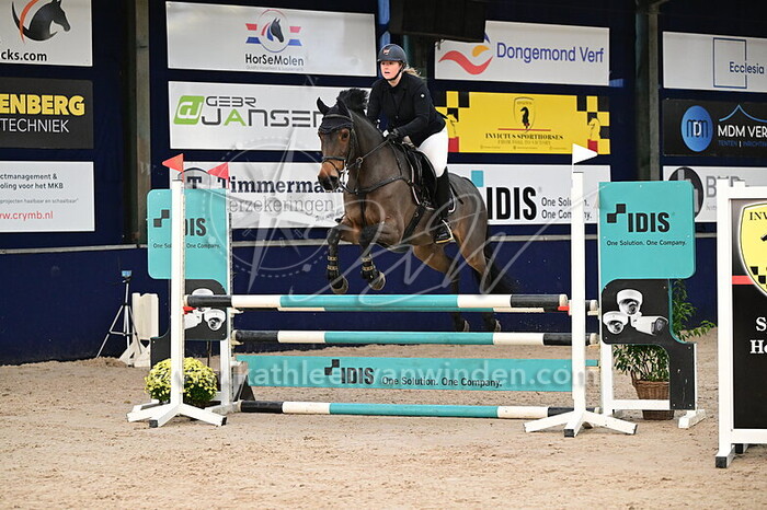 Selina Wijnings - Deo Volente SH