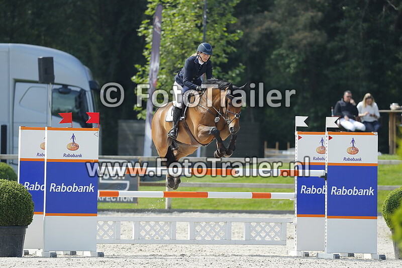 marleen van der burg