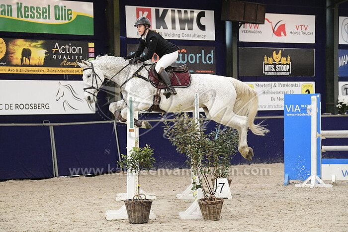 Wendy Soeteman - Ciara