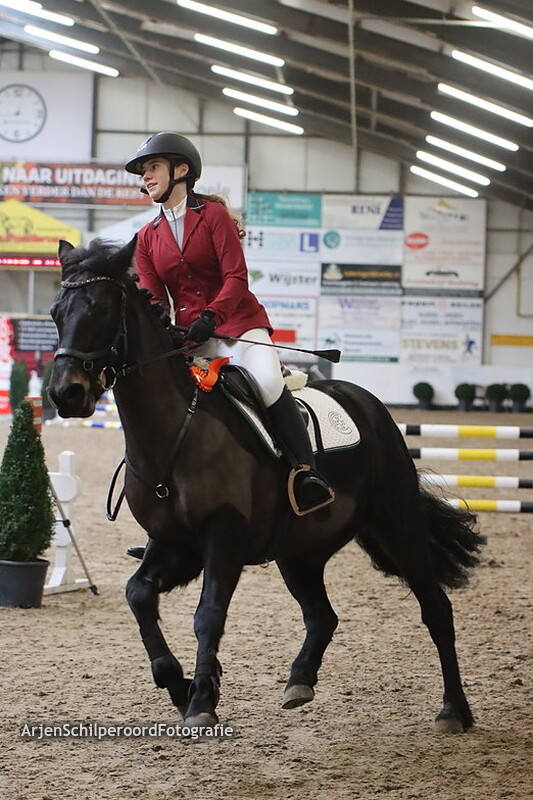 Indoor Hartje Drenthe Pony's 07-01-2023 80cm Prijsuitreiking