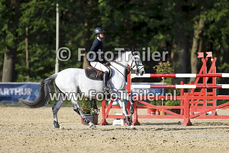 Samantha Alexis Mackenzie