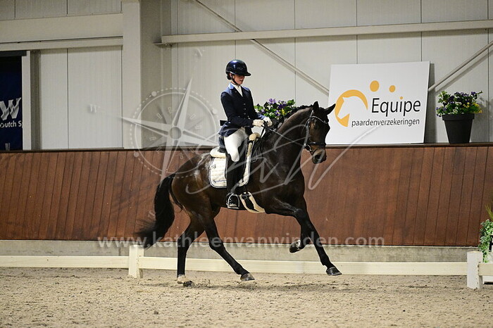 Naomi Roos - Starsky