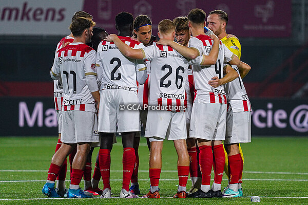 TOP Oss v SC Telstar