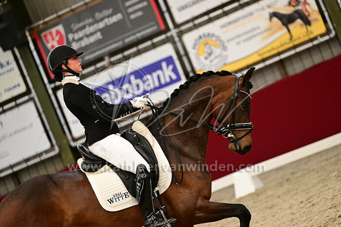 Mara Visser - Rosalin E