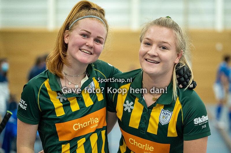 2022-01-02 Zaalhockey Amsterdam D1 - HDM D1