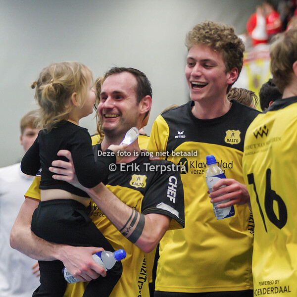 Dalto/Klaverblad Verzekeringen 1 - TOP/IAA fresh 1