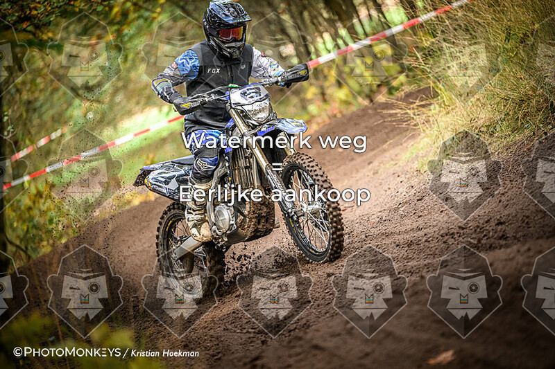 -- ONLINE -- OTR Handel - locatie Bos - Overige foto's/ spatbord kleuren