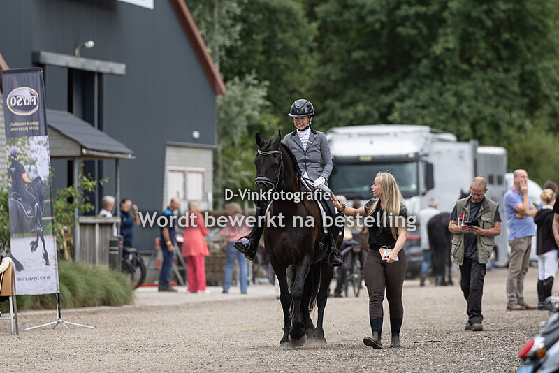 Charlotte Egelmeers - Nanna