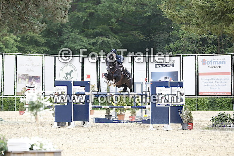 Daphne van der Schaar