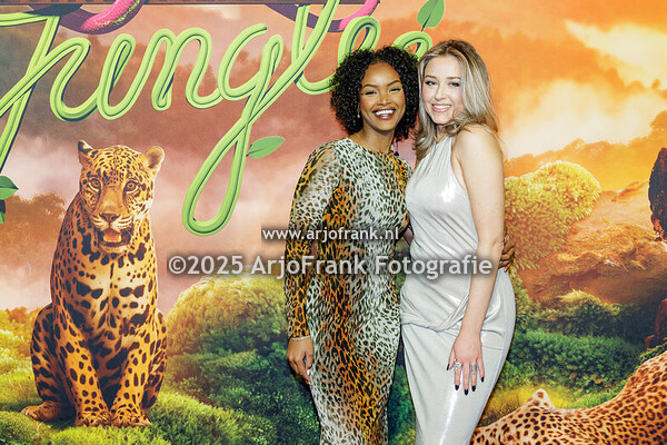 Echte Meisjes In De Jungle S3