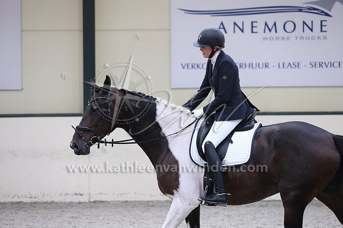Birgit Polkerman - Latoya