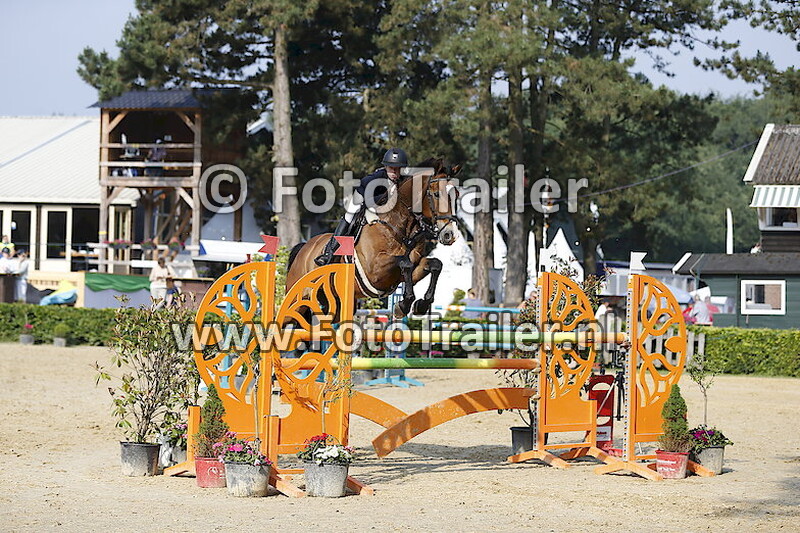 Victoria Lora Engelbrecht Perez