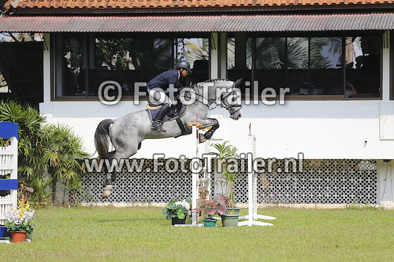 Denies Christian Sanjaya