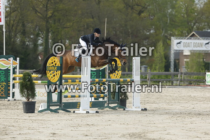 sandra van den outenaar