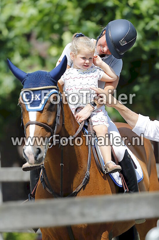 Oda Charlotte Lyngvar