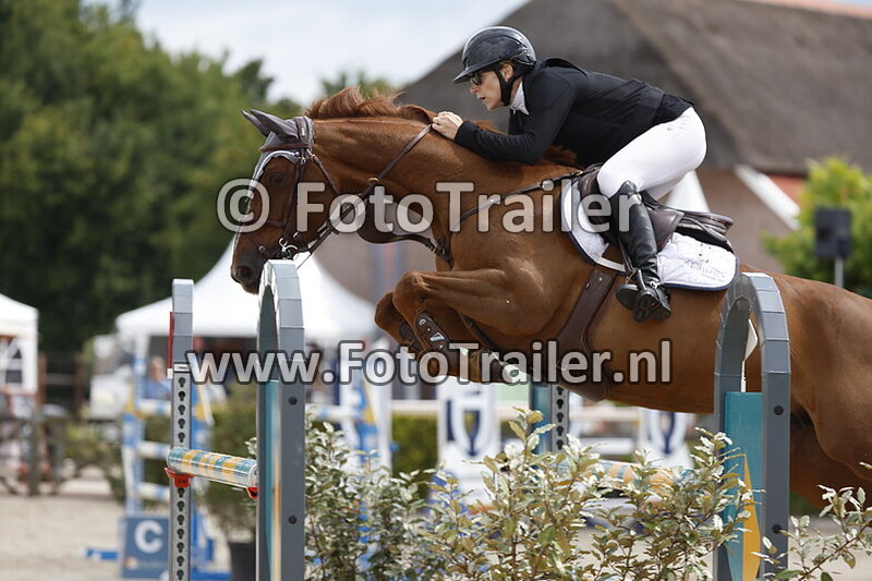 stefanie ribas da costa