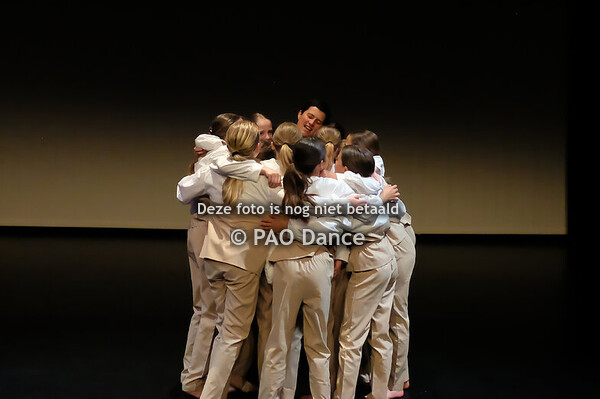 4. BESTIAAL (Petite Elite)