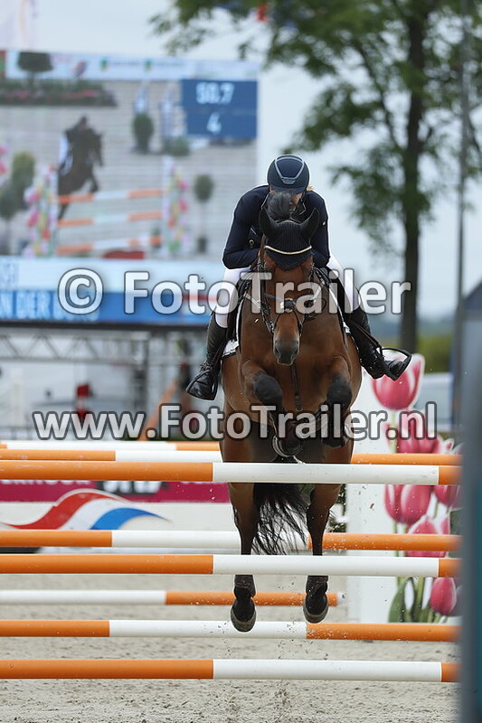 marleen van der burg