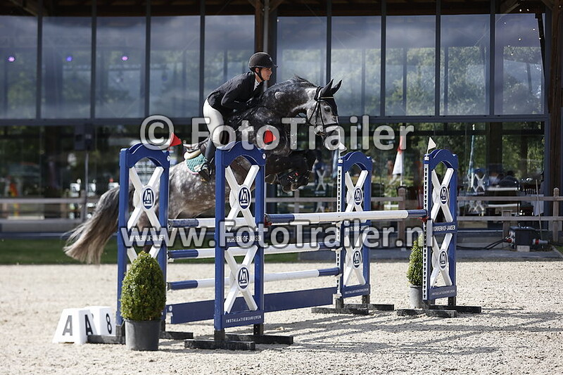 monique van den broek