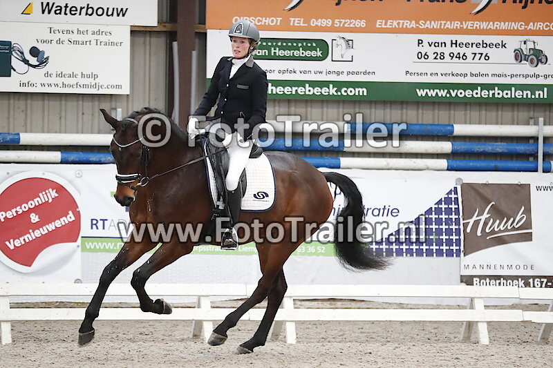 Monique van de Sande