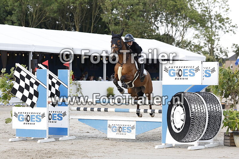 angela van daatselaar