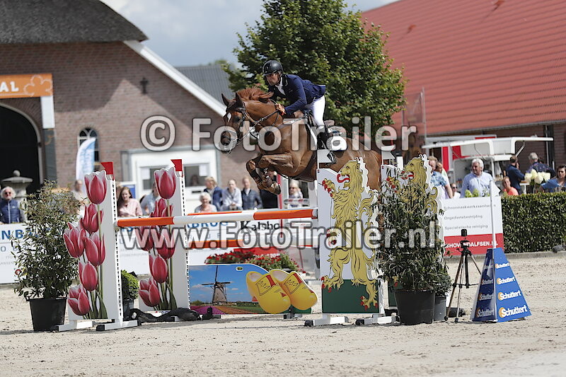 Manuel Fernandez Saro