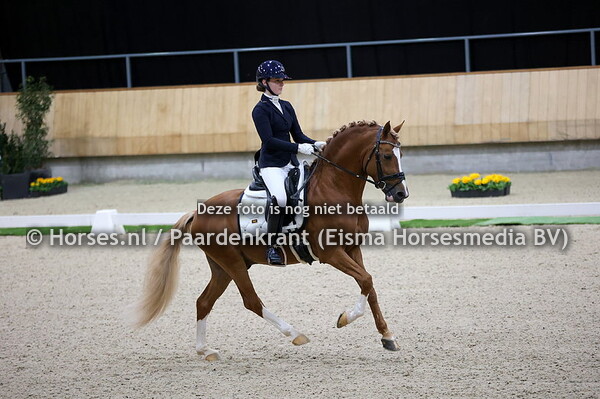 02-03-2024 KNHS Indoorkampioenschappen dressuur pony's