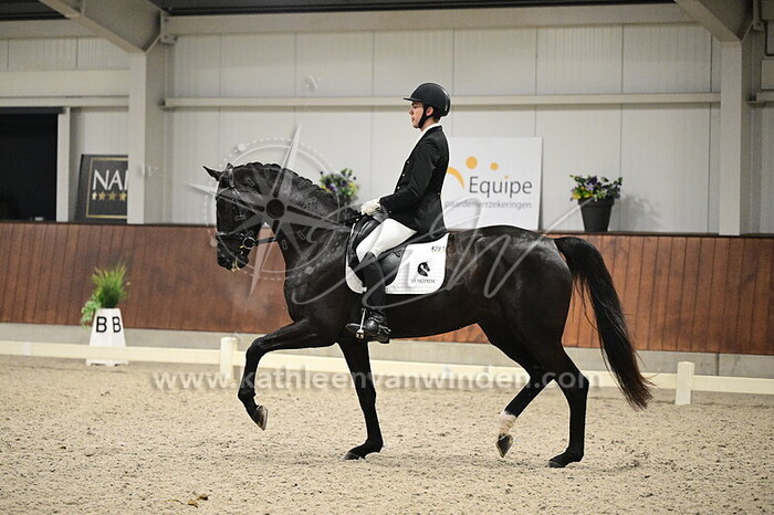 Erik Jan Albertelli - Prima Donna de La Fazenda