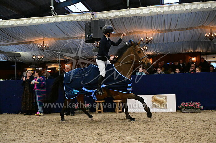 Eva Kapteijn - Ivory MBF