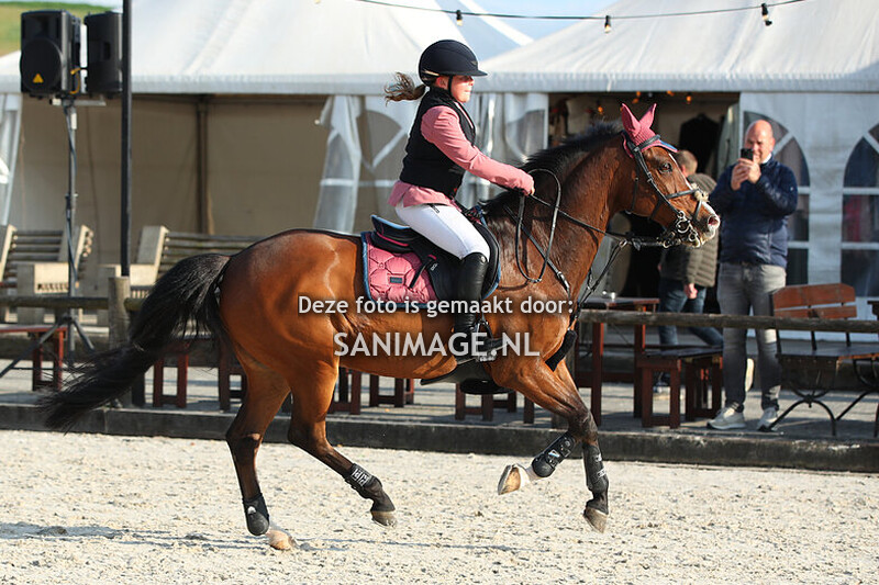 Jumping Tolboom 25-05-2025 Finale springen pony's DE 80 cm Stijl