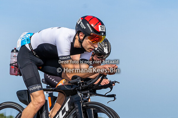 2022 GO Triathlon Brouwersdam fietsen