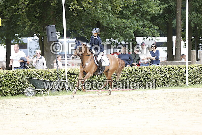 Mia-Charlotte Becker