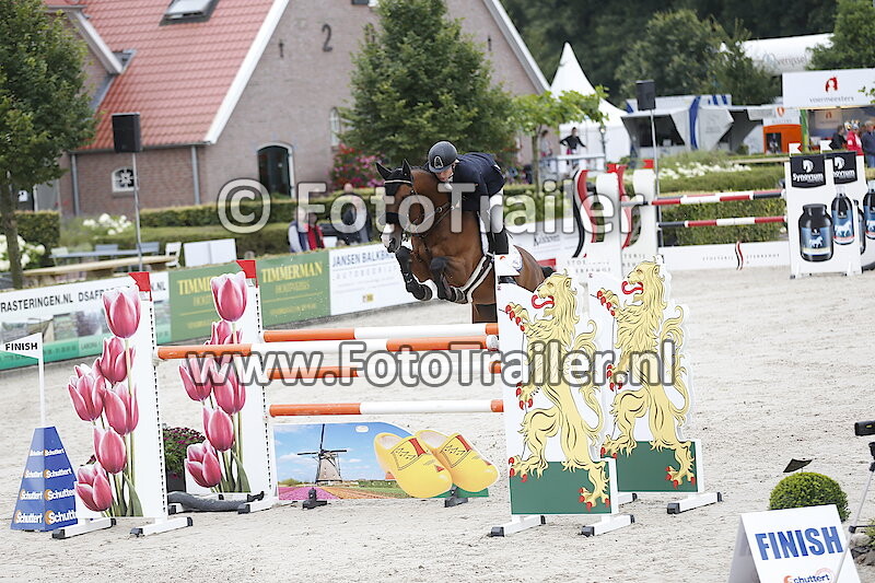 Dennis Van Den Brink