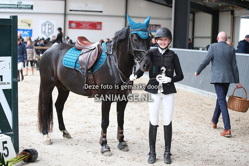 De Voornruiters De  Meern Springen Pony's 04-03-2023 40 t/m 70 cm