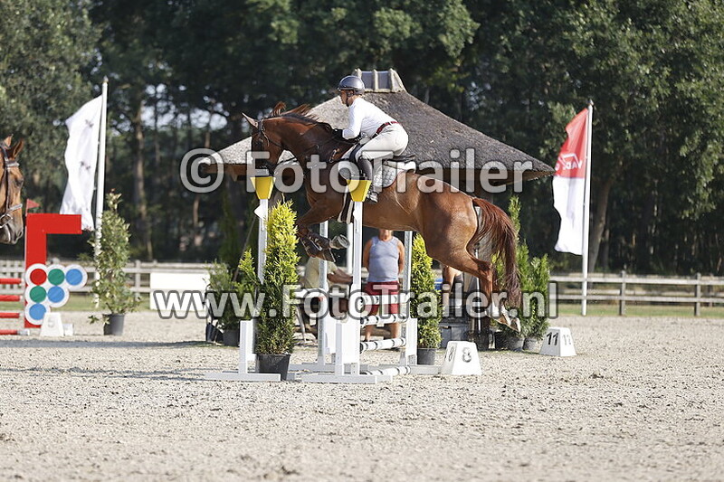 kirsten van den berg