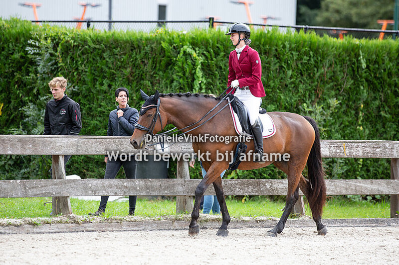 Kim Sprong - Hot Romance