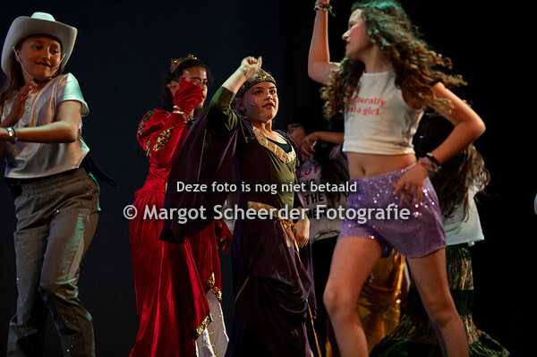 02. Tussen alle tijden in