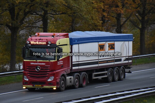 31-10-2025 Truckspotting A7 Drachten Fietsbrug