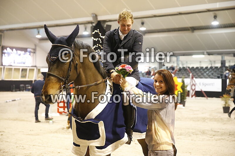 S3 - Medium Tour 1m40 with Jump Off