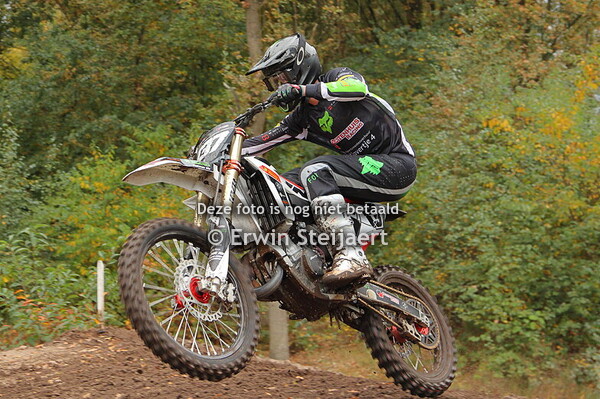20251011 MC Son MX training