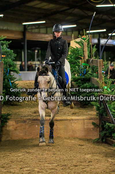 Indoor SGW De Mortel Training groep 20 18:30 28-12-22