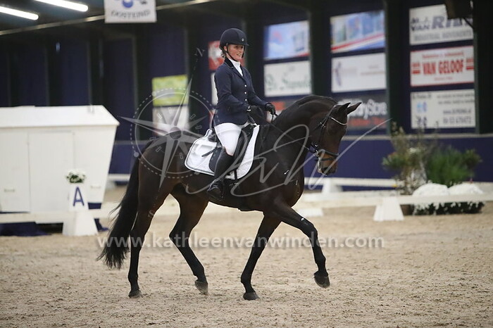 Annemieke Manteau-van der Stek - Kedanga