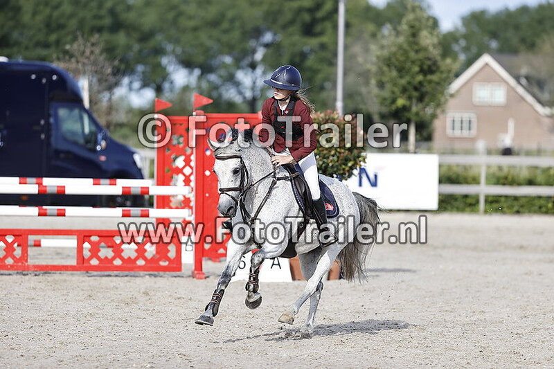 sterre karin van den burg