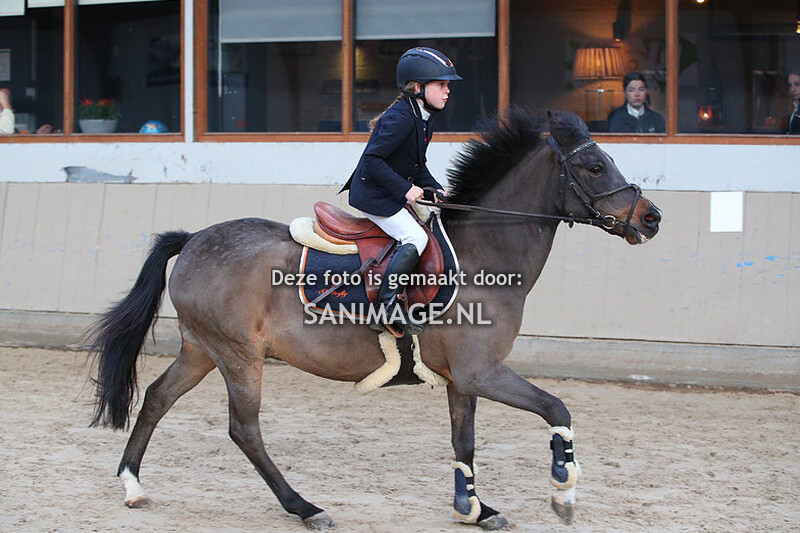 Zilfia's Hoeve Springen Manege 22-10-2023 Klasse AA
