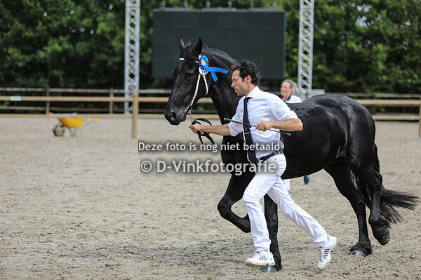 110. Xanne van Plexat