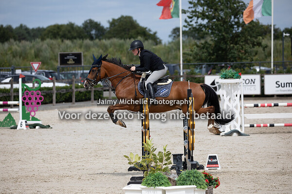 Shania Bemelmans - Be Accelerate