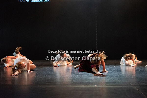 7) See you at the station